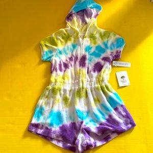 Girls size 5 tucker and Tate swimwear cover up